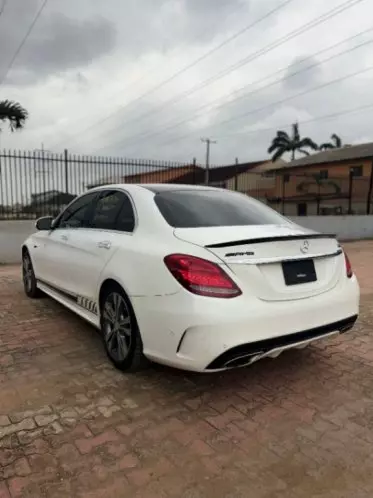 Mercedes-Benz SLC 43 AMG