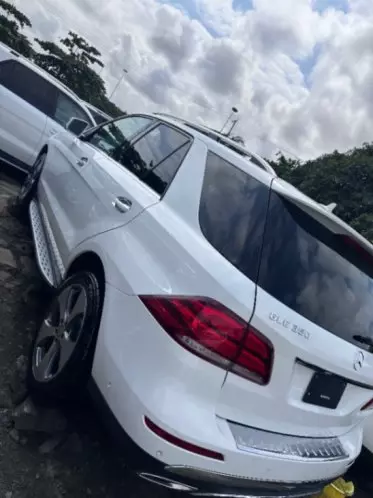 Mercedes-Benz GLE 350