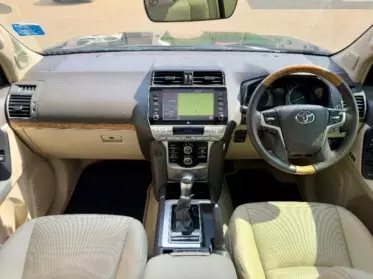 Toyota Land Cruiser Prado VX.L