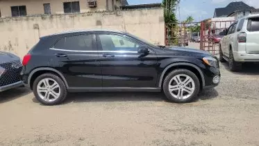 Mercedes-Benz GLA 250