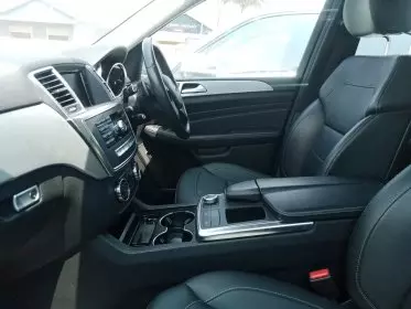 Mercedes-Benz ML 350