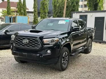Toyota Tacoma