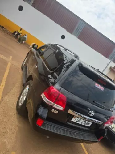 Toyota Landcruiser ZX