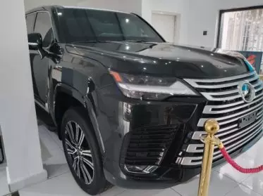 Lexus LX 600