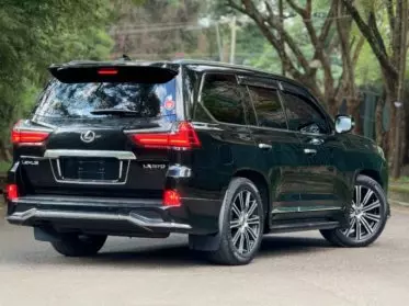 Lexus LX 570