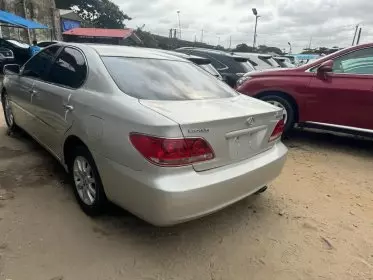 Lexus ES 300