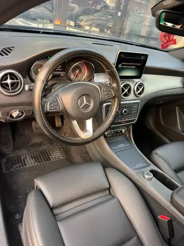 Mercedes-Benz GLA 250