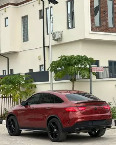 Mercedes-Benz GLE 450
