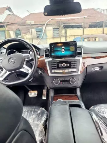 Mercedes-Benz ML 63 AMG