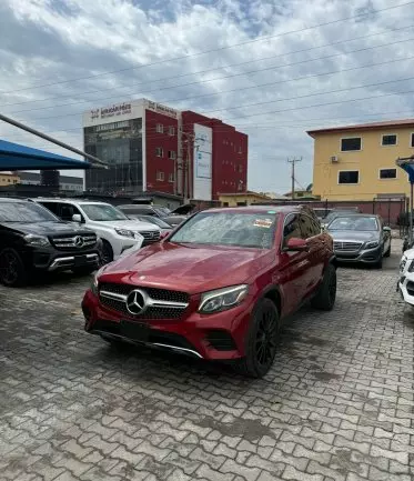Mercedes-Benz GLC 300