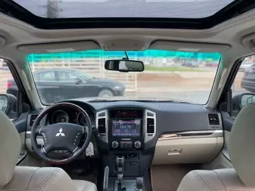 Mitsubishi Pajero GLS