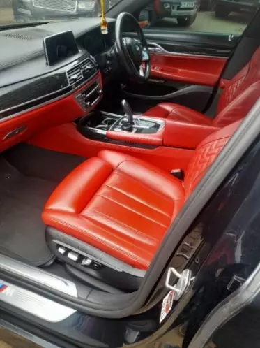 BMW 750 li