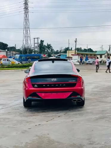 Hyundai Sonata
