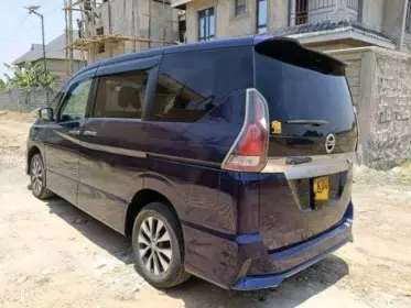 Nissan Serena Hybrid