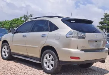 Lexus RX 330
