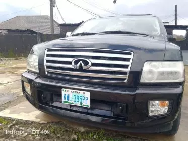 Infiniti QX56