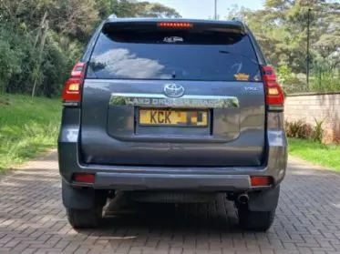 Toyota Landcruiser Prado