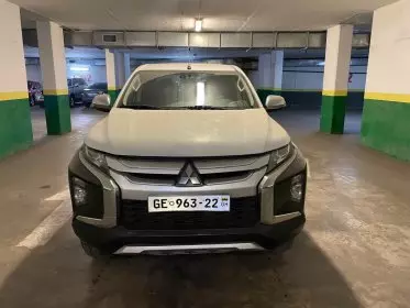 Mitsubishi L200 D/C Sportero A/T