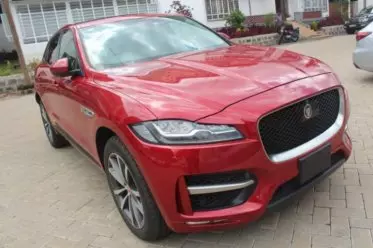 Jaguar F-Pace
