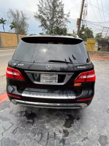Mercedes-Benz ML 550