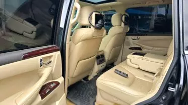 Lexus LX 570