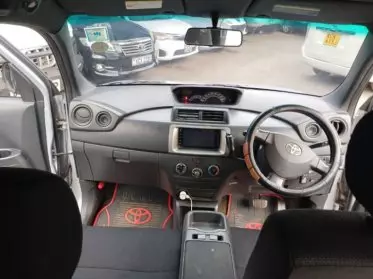 Toyota Bb