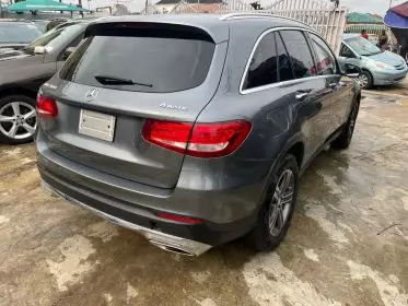 Mercedes-Benz GLC 300