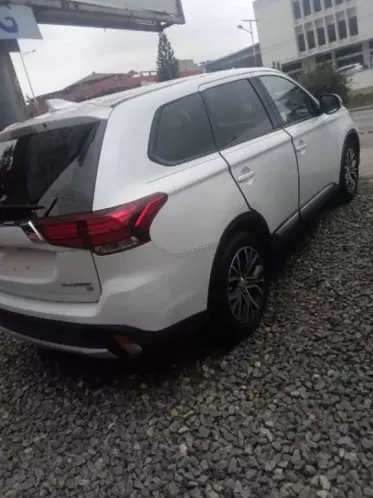 Mitsubishi Outlander hybrid