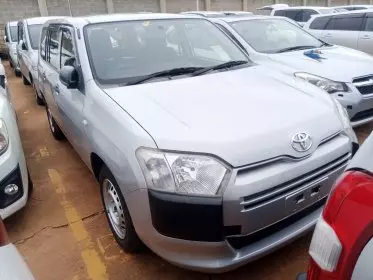 Toyota Succeed