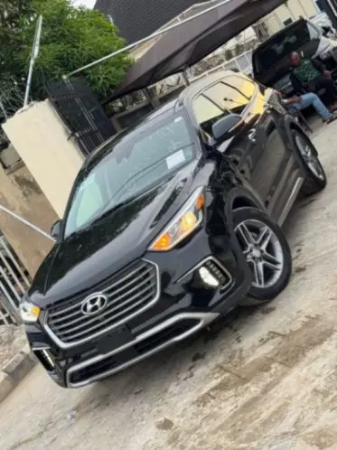 Hyundai Santa FE