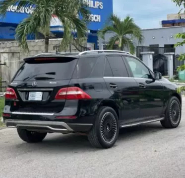 Mercedes-Benz ML 350