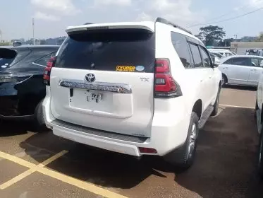 Toyota Landcruiser Prado