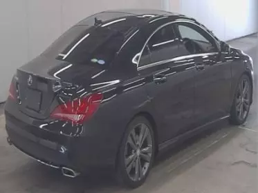 Mercedes-Benz CLA 180