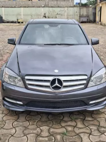 Mercedes-Benz C 350