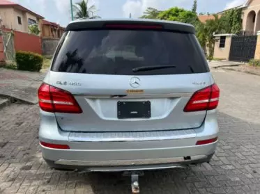 Mercedes-Benz GLS 450