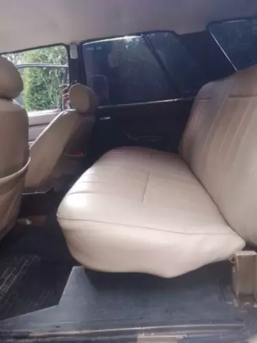 Peugeot 504