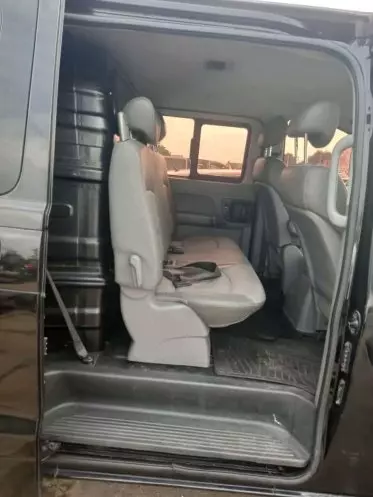 Hyundai H-1 Starex