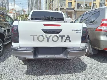Toyota Hilux Revo