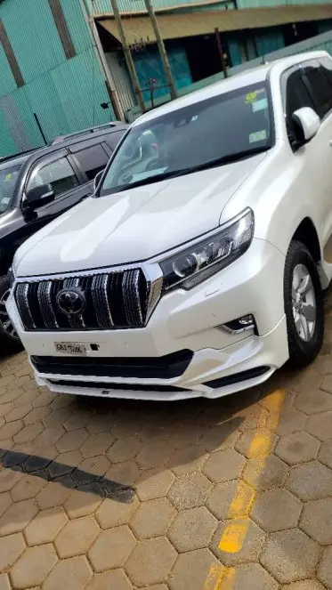 Toyota Landcruiser Prado