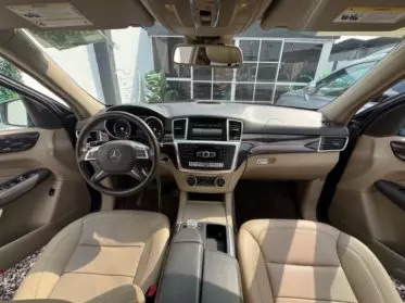 Mercedes-Benz ML 350