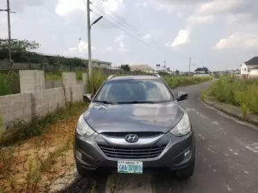 Hyundai lx35