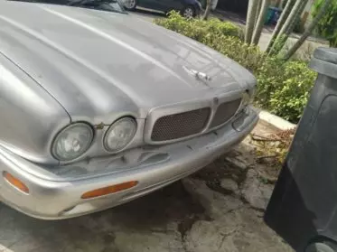 Jaguar XJ