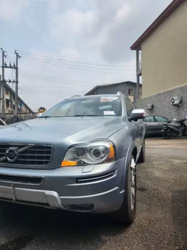 Volvo XC90