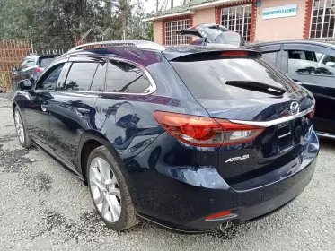 Mazda Atenza