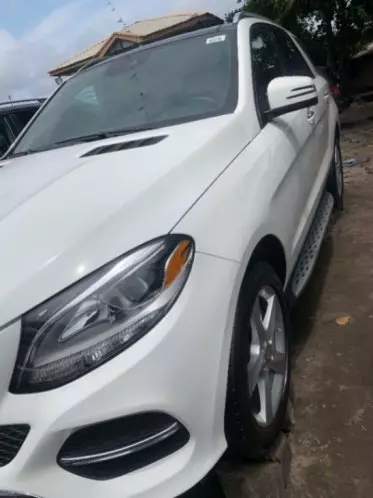 Mercedes-Benz GLE 350