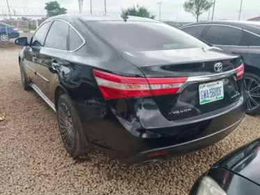 Toyota Avalon