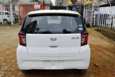 Daihatsu Mira 