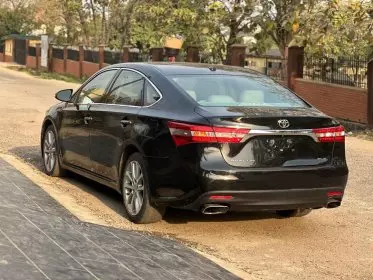 Toyota Avalon
