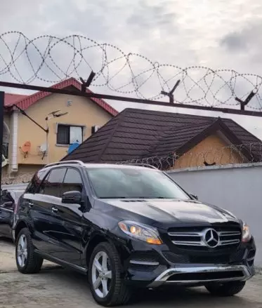 Mercedes-Benz 350