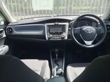 Toyota Fielder hybrid